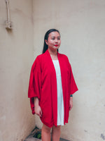 Load image into Gallery viewer, Red Scenery Embroidered Short Kimono
