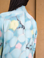 Load image into Gallery viewer, Blue Floral Abstract Mid-length Kimono
