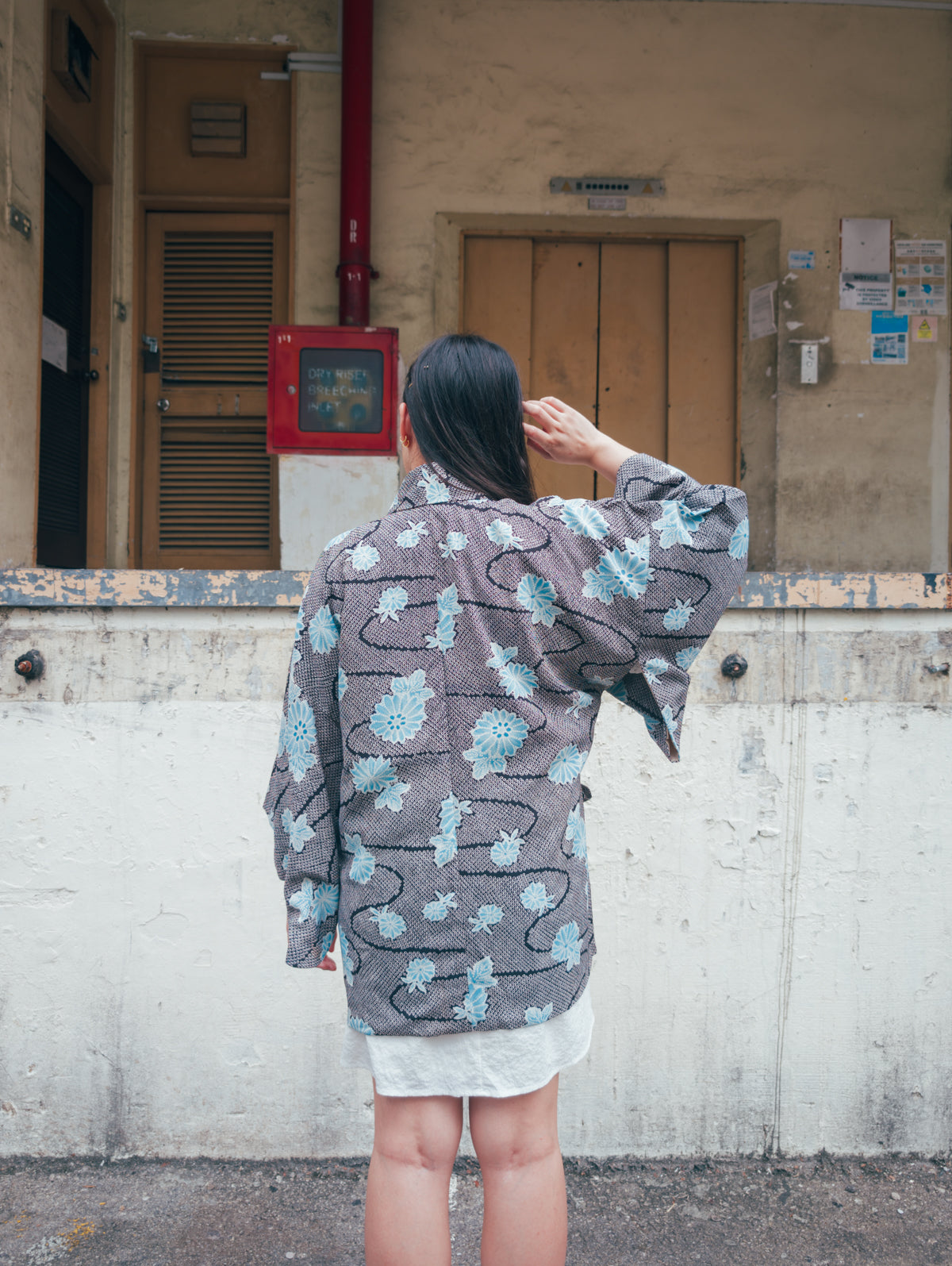 Blue Shibori Floral Cross Body Short Kimono