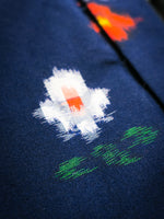 Load image into Gallery viewer, Blue Abstract Flowers Short Kimono
