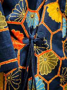 Hexagon Chrysanthemum Short Kimono