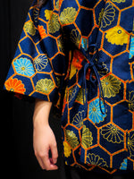 Load image into Gallery viewer, Hexagon Chrysanthemum Short Kimono
